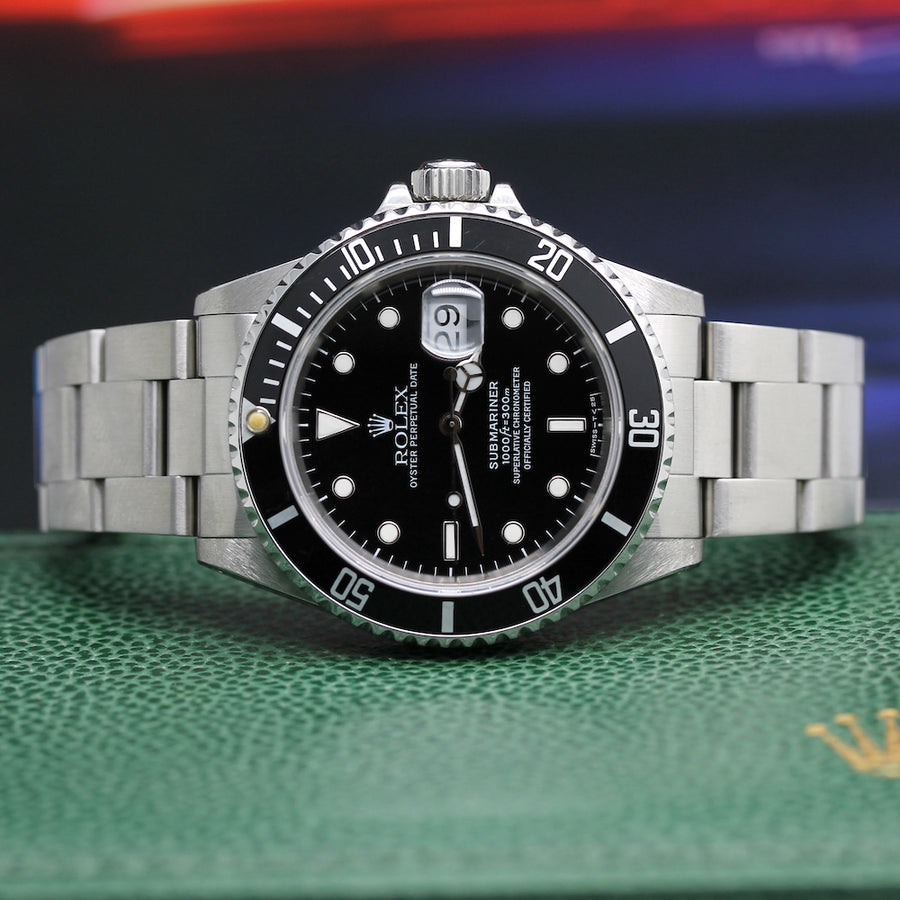 Rolex Submariner Date Stahl Ref: 16610